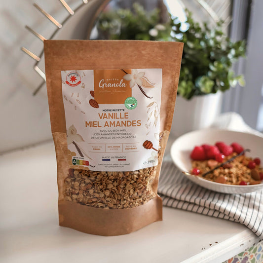 Granola vanille miel amande 1